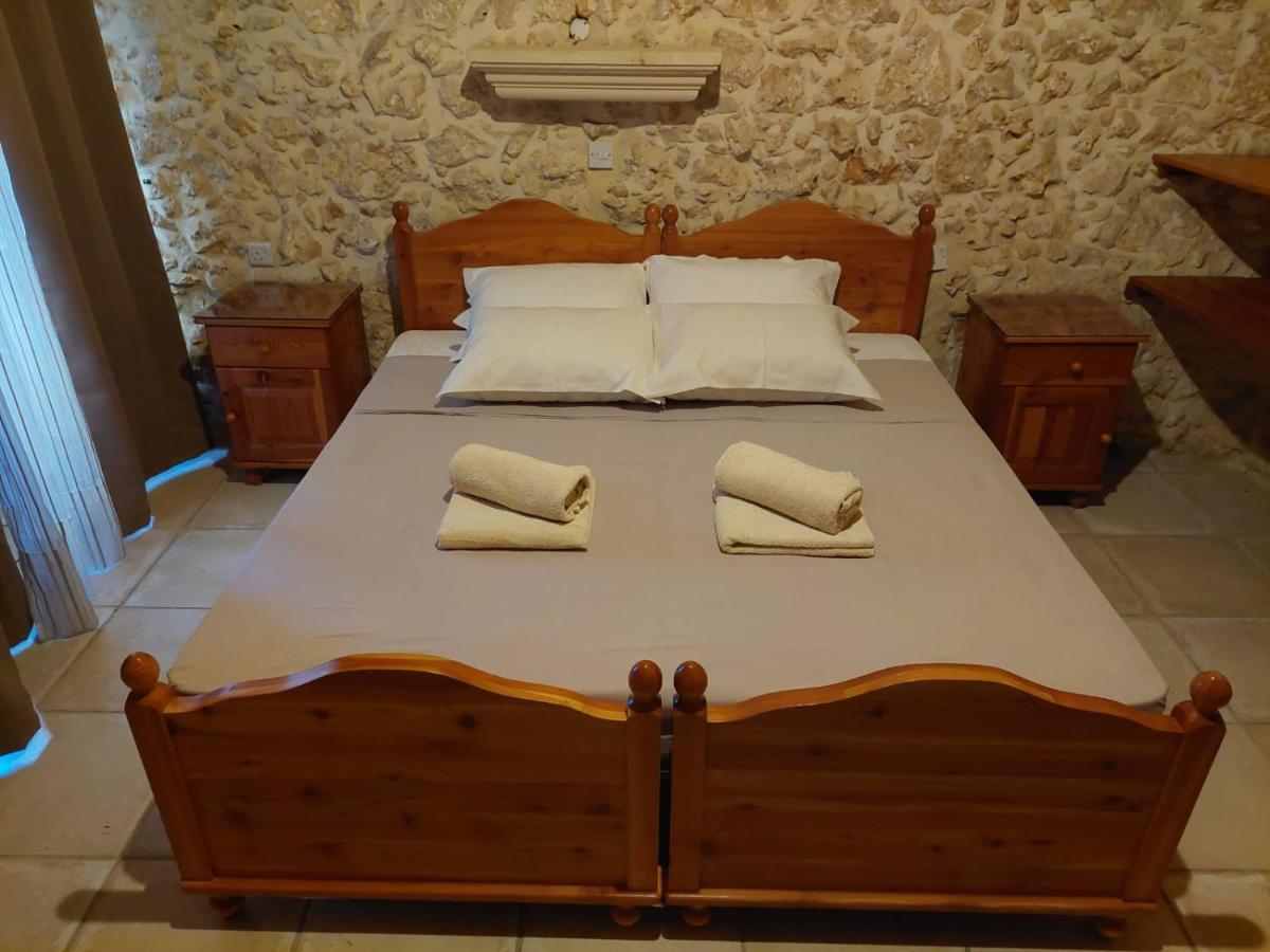 Mj Farmhouse B&B Xagħra Zewnętrze zdjęcie